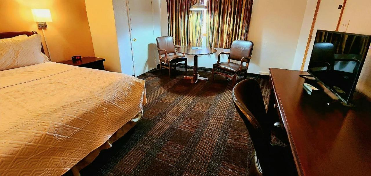 Silver Saddle Motel 마니투 스프링스 외부 사진