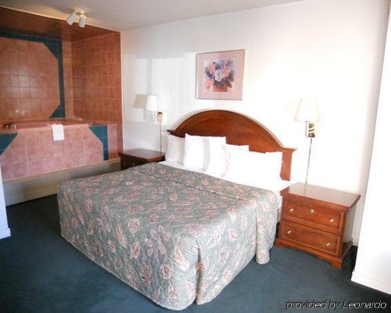 Silver Saddle Motel 마니투 스프링스 객실 사진