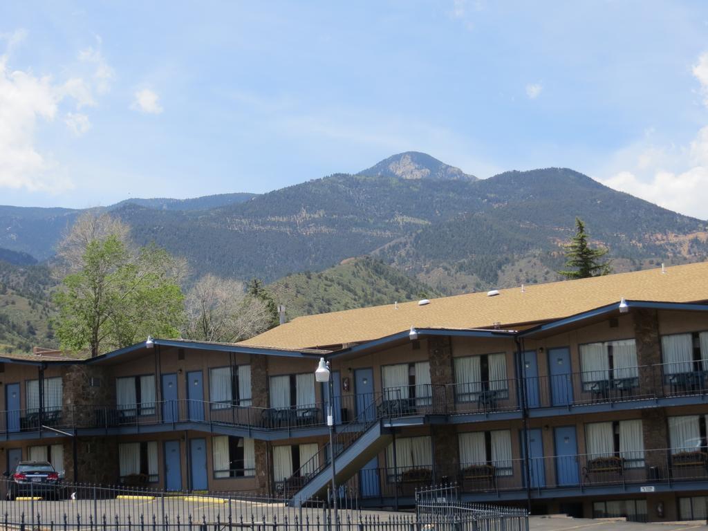 Silver Saddle Motel 마니투 스프링스 외부 사진