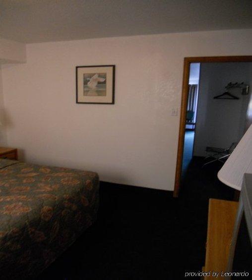 Silver Saddle Motel 마니투 스프링스 객실 사진